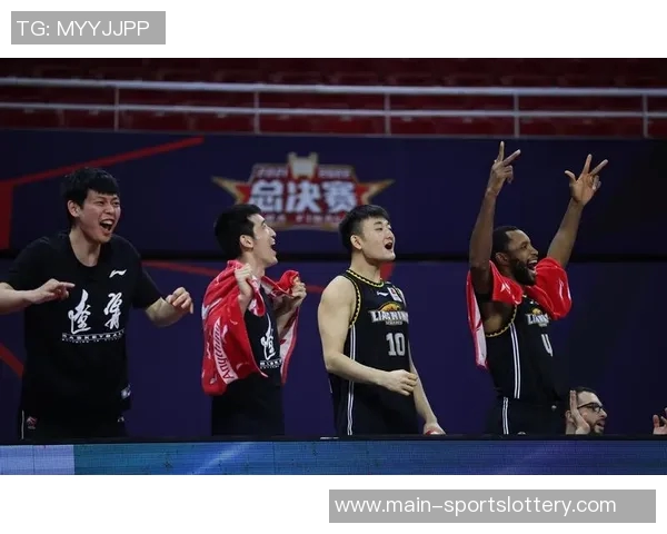 CBA总决赛一触即发:两队阵容对碰谁更强大? CBA总决赛一触即发:两队阵容对碰谁更强大?