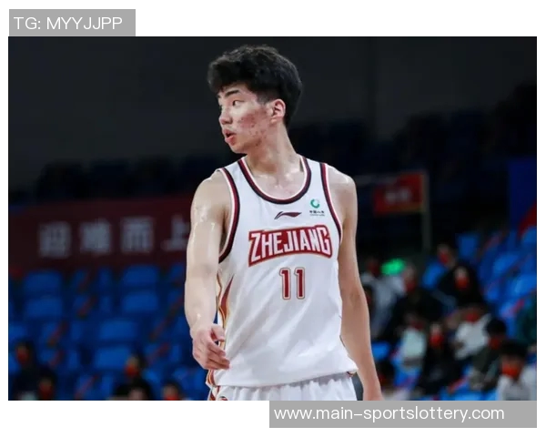 余嘉豪首秀即有惊艳发挥2021不愧为CBA新秀大年 余嘉豪首秀即有惊艳发挥2021不愧为CBA新秀大年